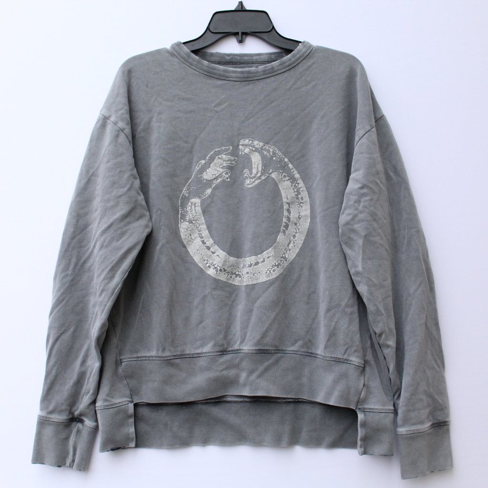 Art Meets Chaos | Crewneck | Size M | Distressed